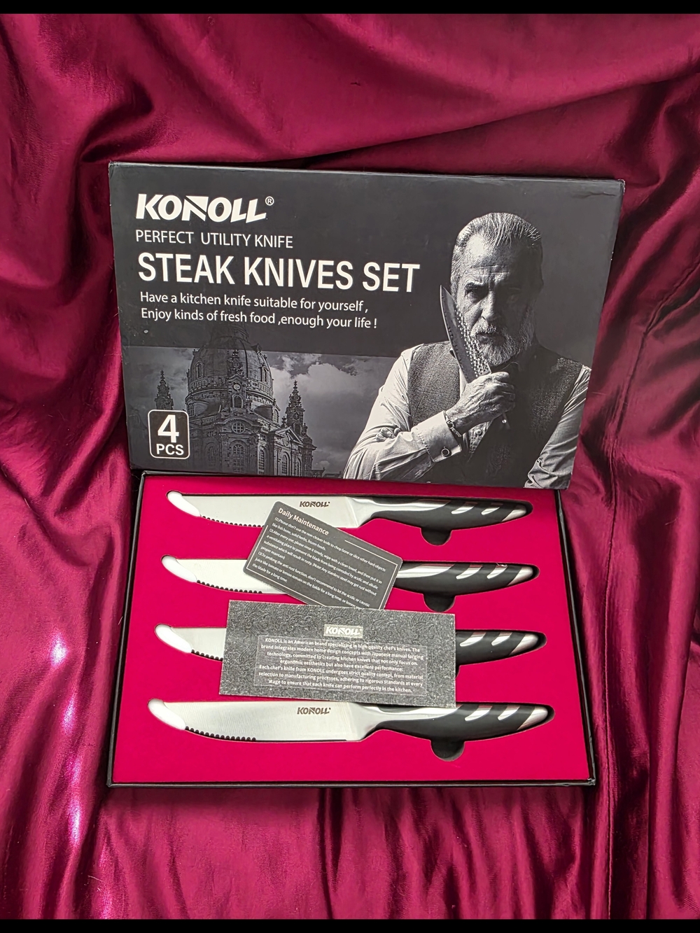 NEW- Knoll 4 Piece Steak Knives Set